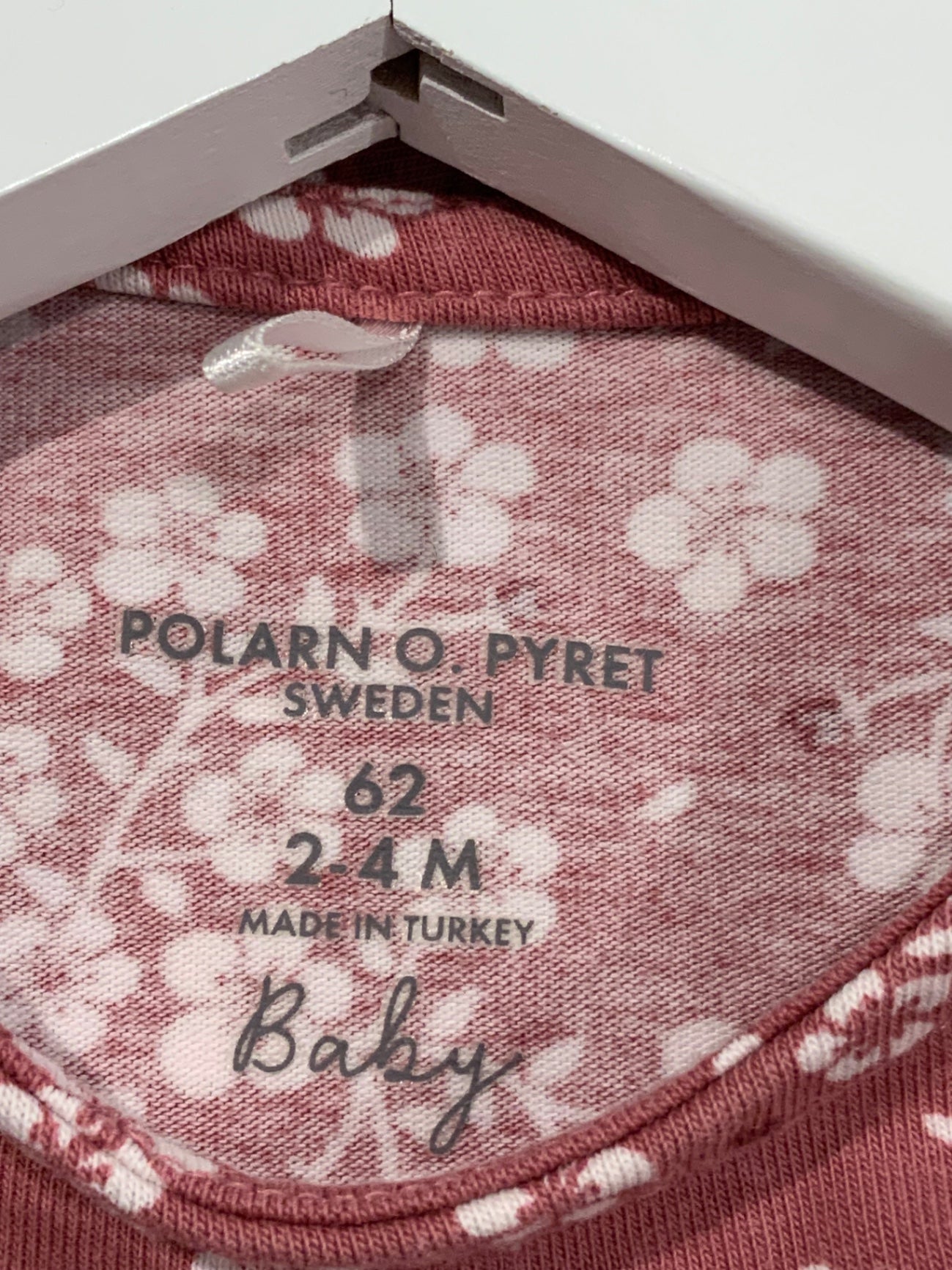 S Polarn o. Pyret Body 62 Blommig