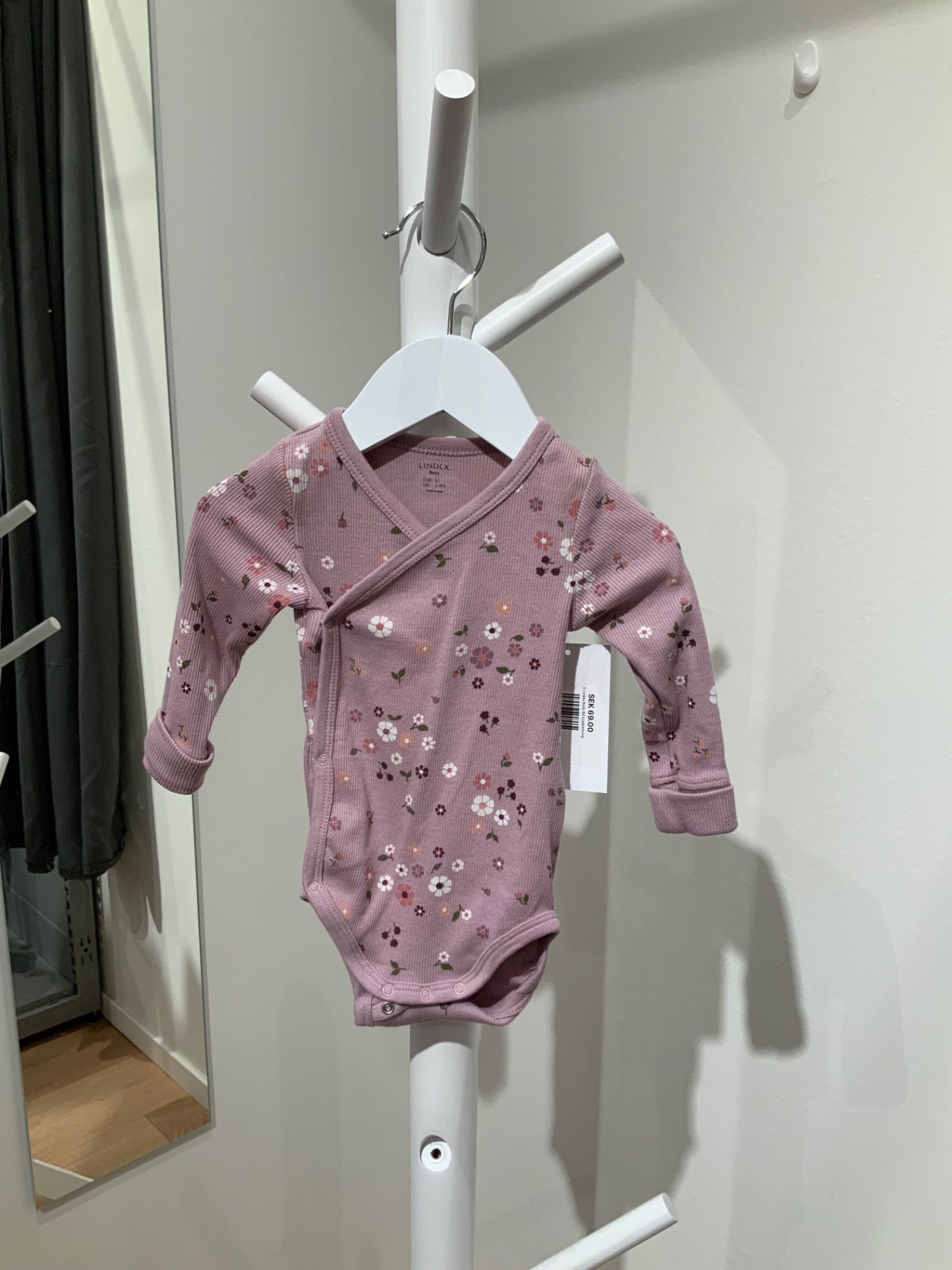 S Lindex Body 62 Lila/blommig