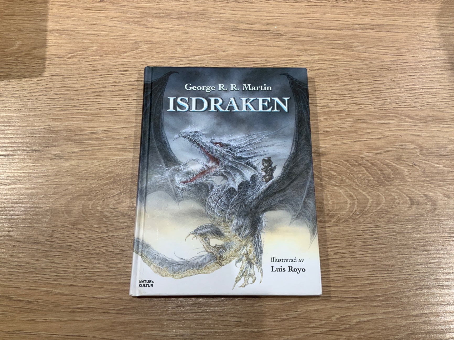 S ”Isdraken” Bok