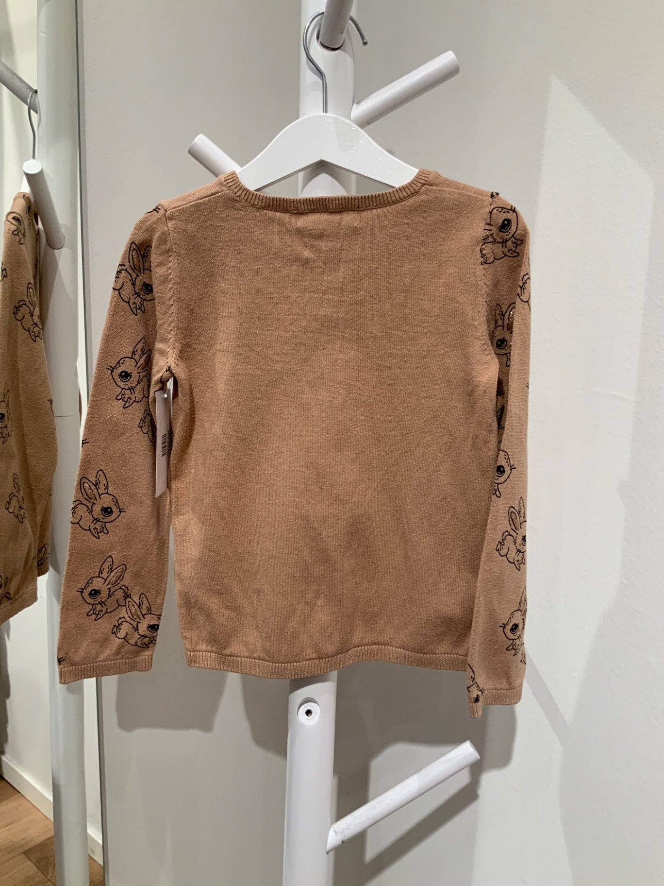 S H&M Tröja 110/116 Brun/Kaniner