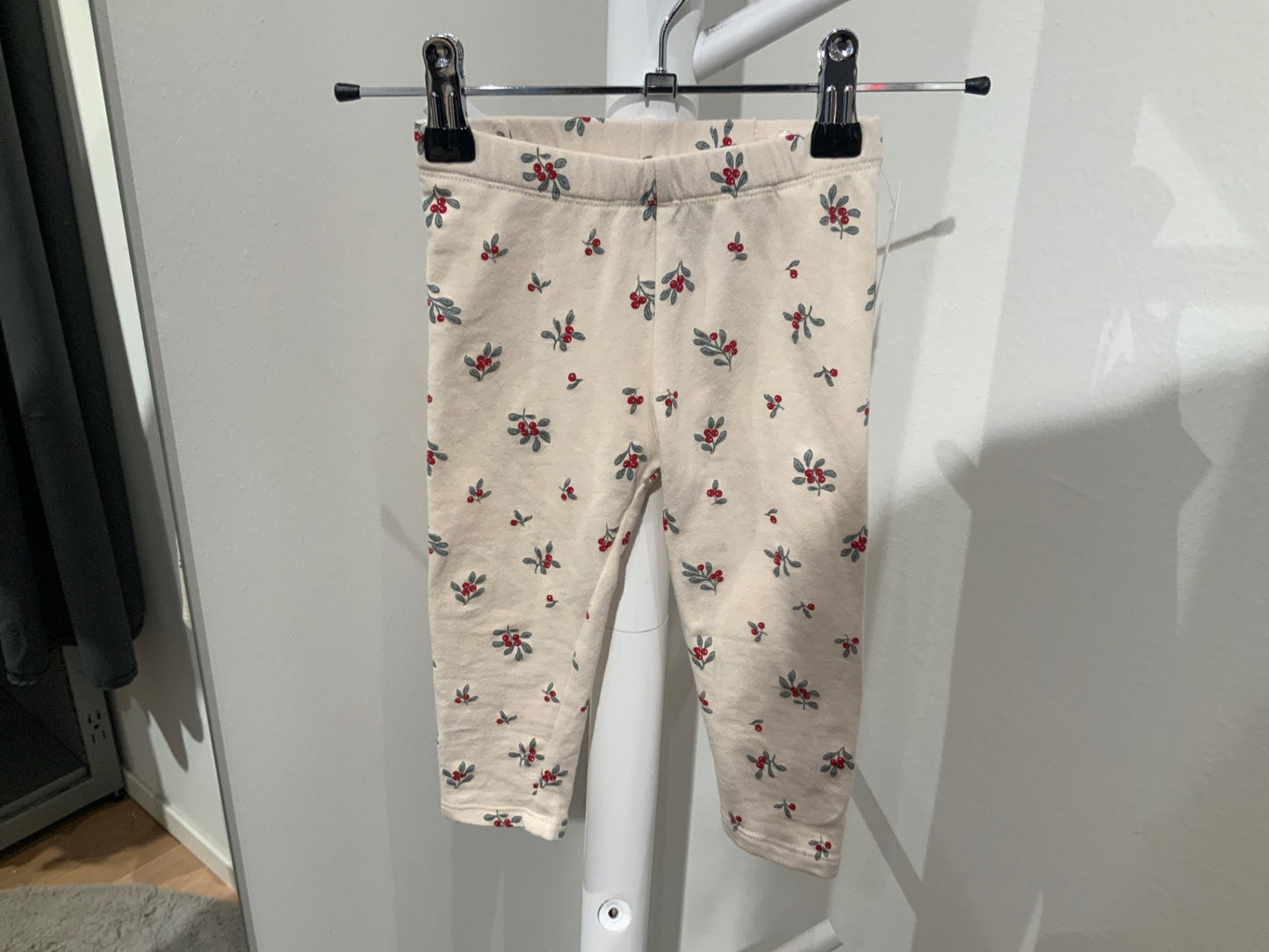 S H&M Byxor 80 Beige/Körsbär