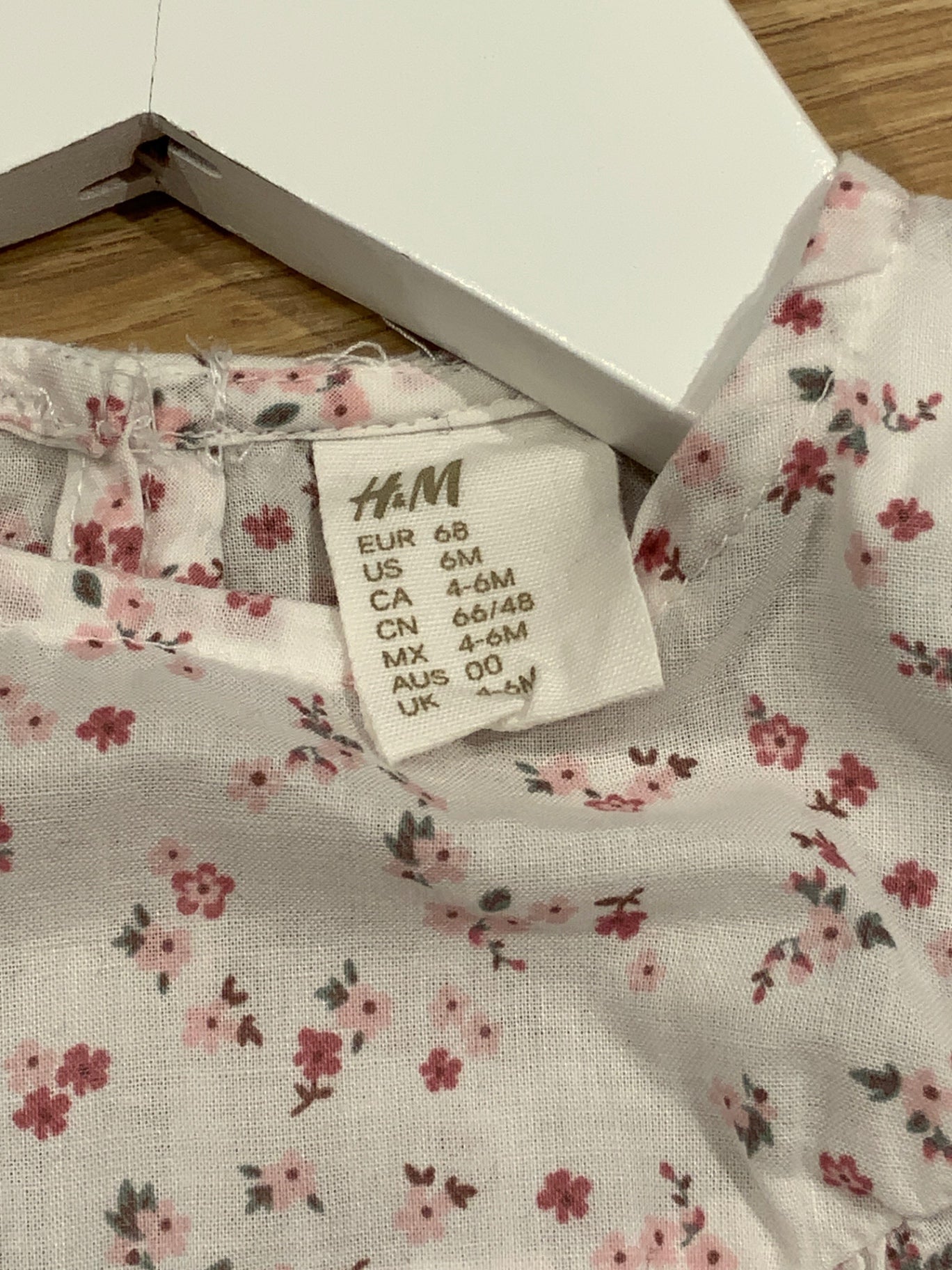 S H&M Klänning 68 Vit/Blommig