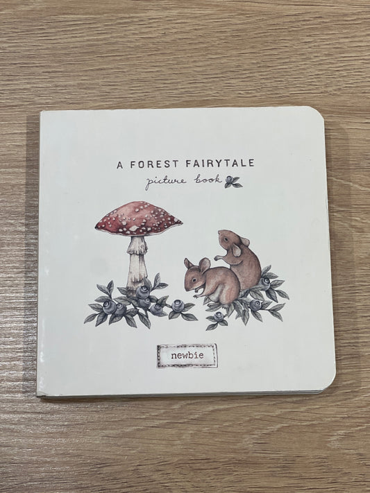 S Newbie Bok A forest fairytale