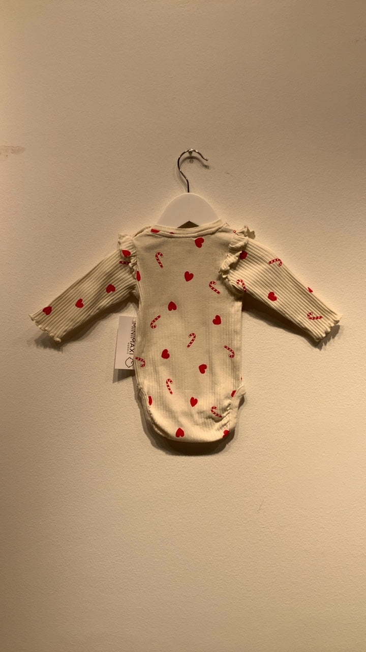 Kappahl Body 62 Beige/Hjärtan Ribbad