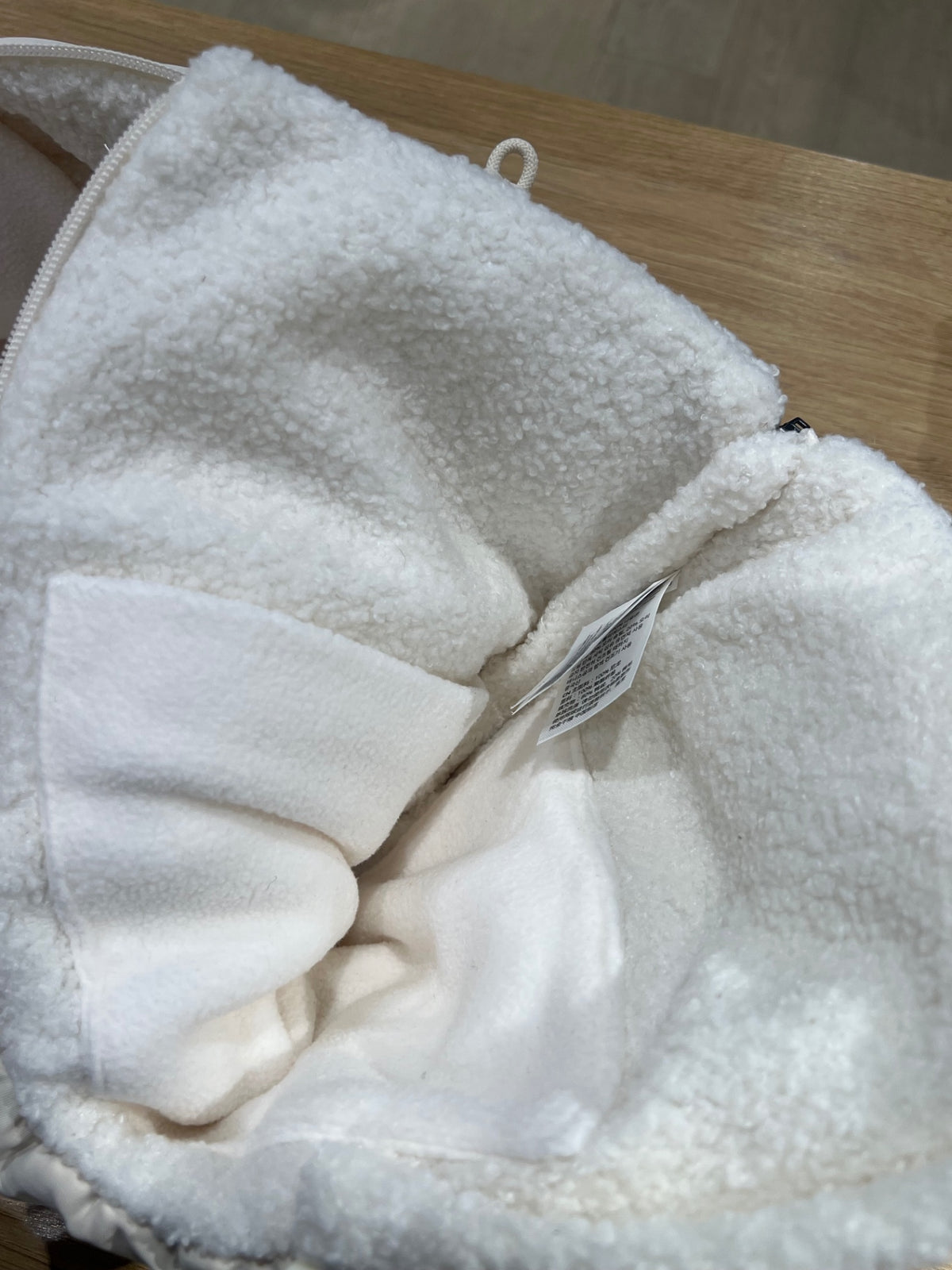 Najell handmuff med dragkedja (dun) Ljusbeige (NY)