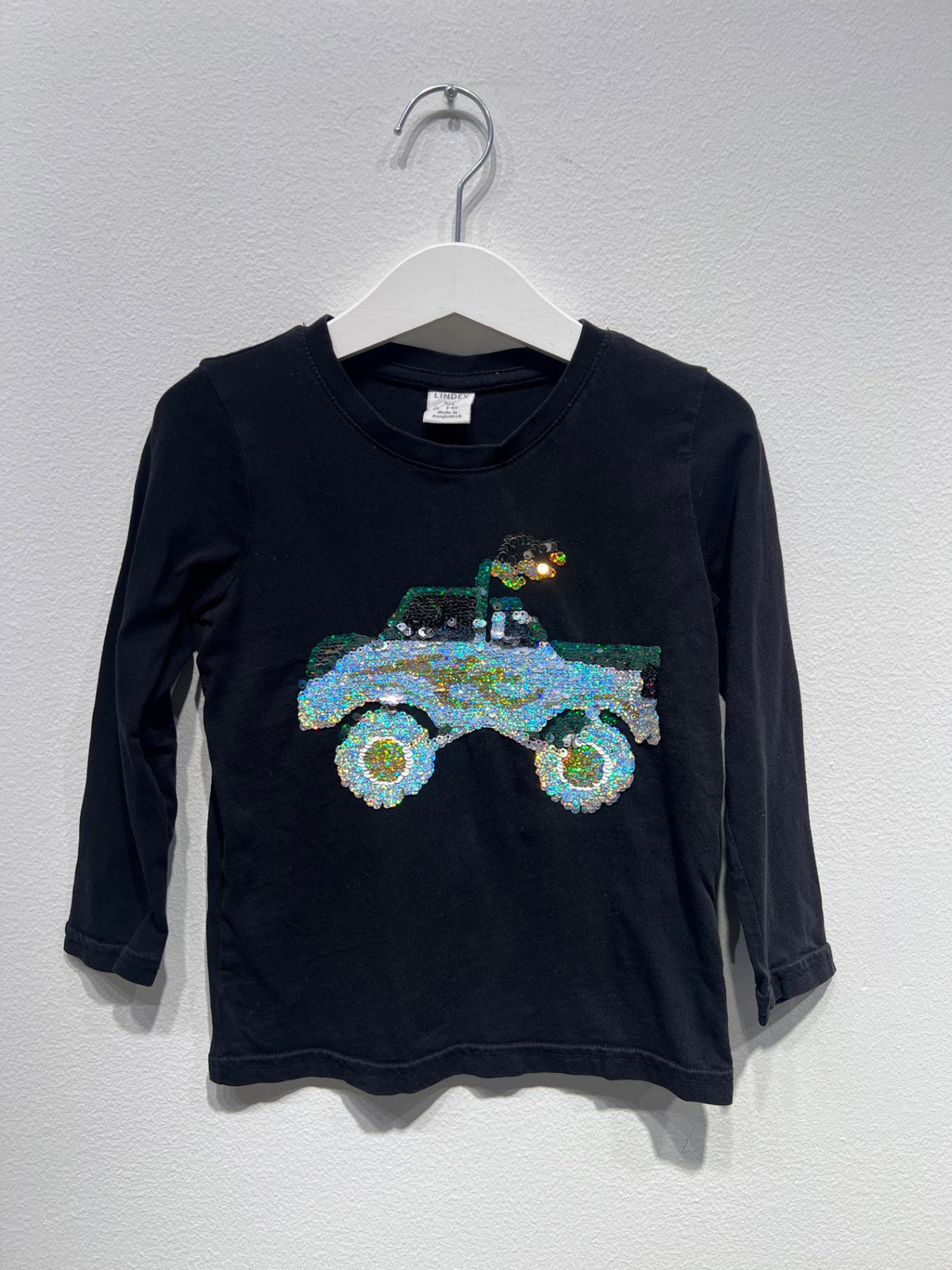Lindex Långärmad tröja 104 Svart/Truck